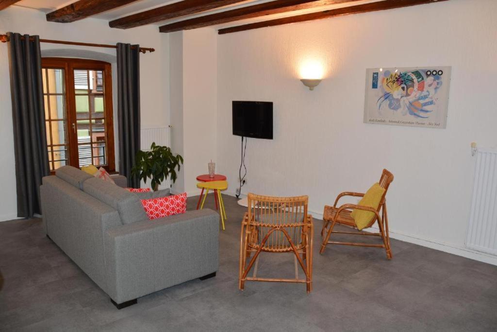 Ferienwohnung Le Cerf Colmar Exterior foto