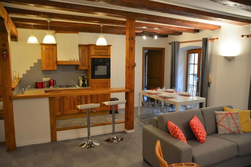 Ferienwohnung Le Cerf Colmar Exterior foto