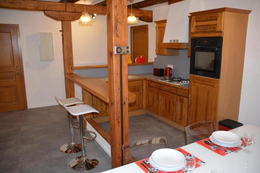 Ferienwohnung Le Cerf Colmar Exterior foto